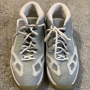 Size 13 Retro Jordan 11 lows